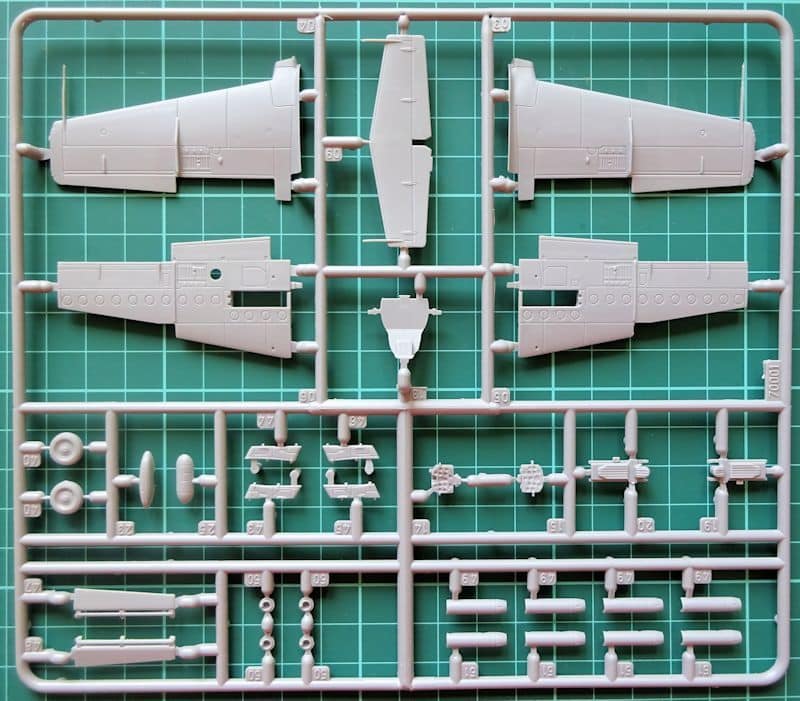 Arma Hobby 172 TS-11 Iskra Deluxe Set Review-4