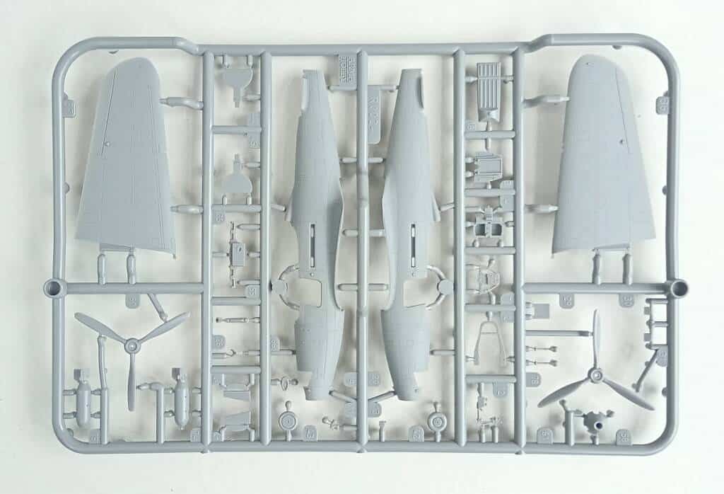 Preorder of P-39Q Airacobra Arma Hobby-1