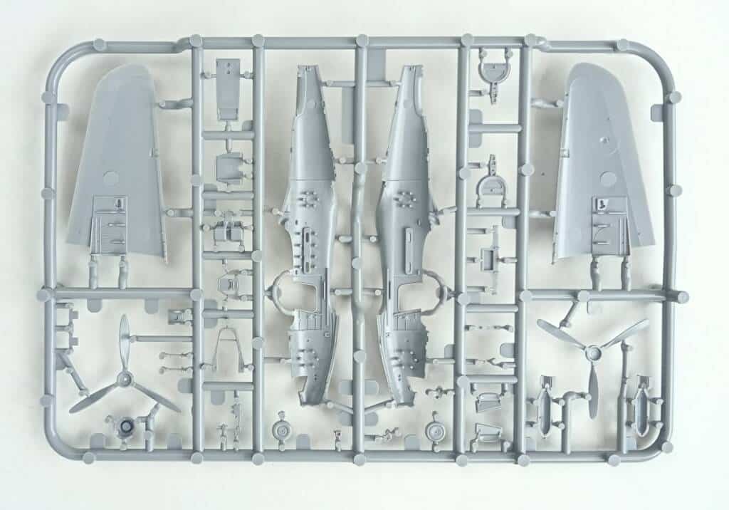Preorder of P-39Q Airacobra Arma Hobby-2