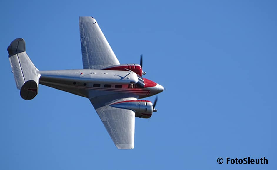 03811-Beechcraft-Model-18 148