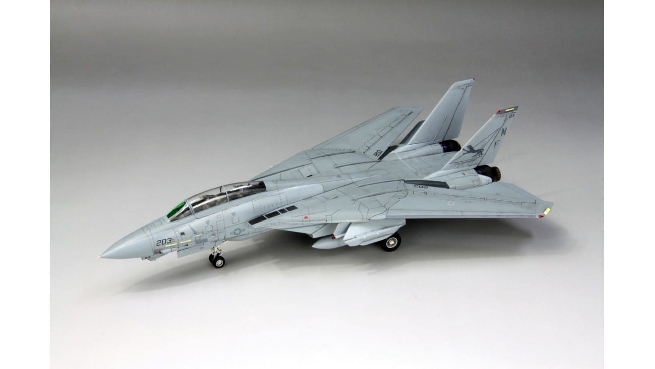 FineMold F-14 Tomcat Trio Re-Release FP32 - F-14A Tomcat "USS Independence 1995" Painting and Marking 2