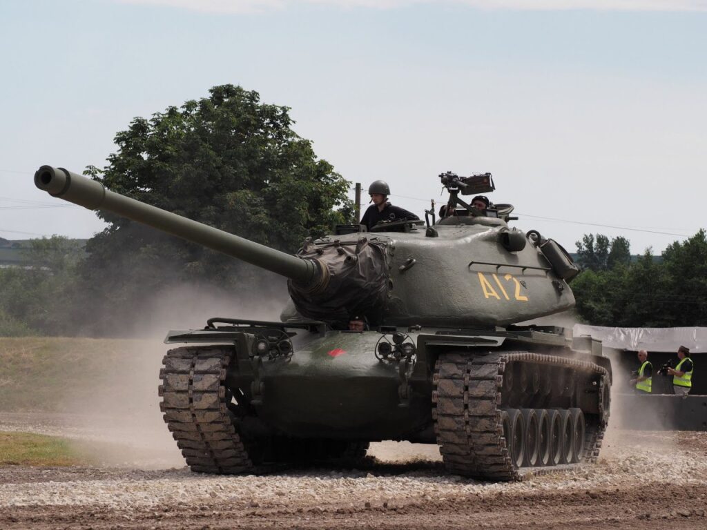 Bovington's M103 running