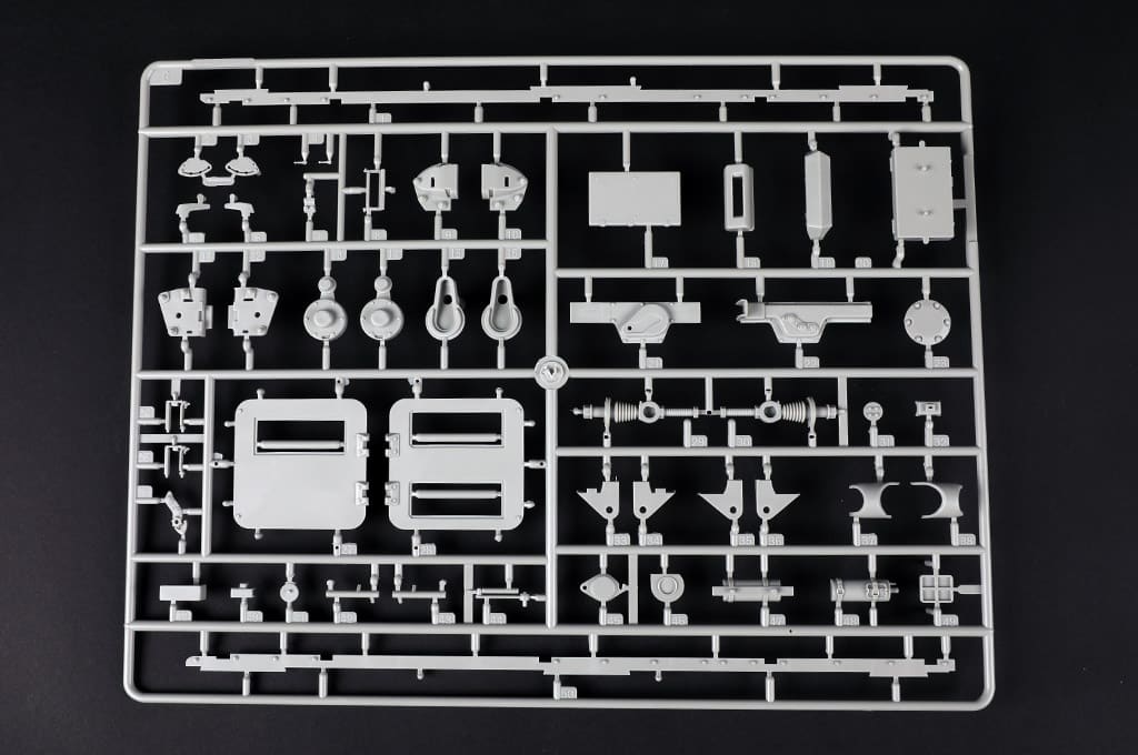 Trumpeter 116nd scale StuG.III Ausf. G Late Production (2in1) Sprues-7