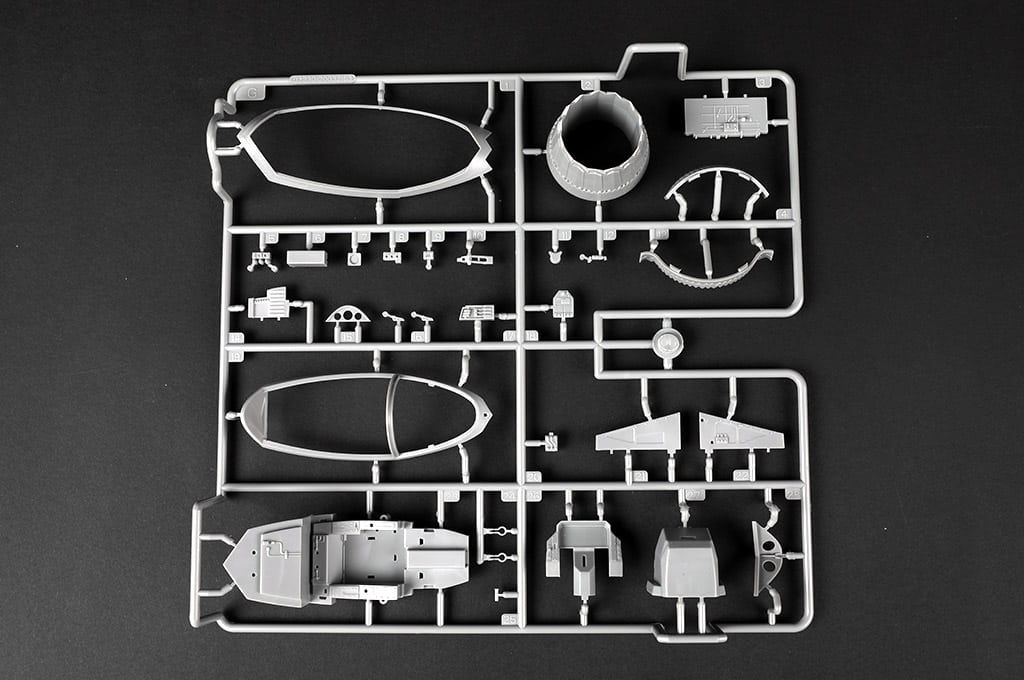 Trumpeter 132nd scale F-35A Lightning II Sprues-13