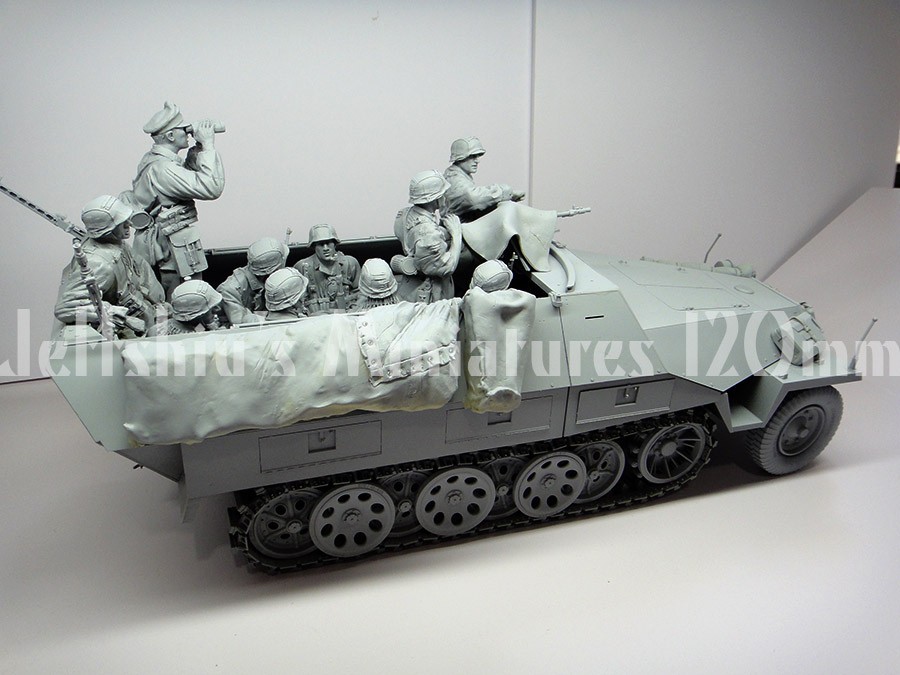 Jeffshiu's Miniatures Releases New Set of 120mm WWII German Halftrack Sd.Kfz. 251/1 Ausf D Riders