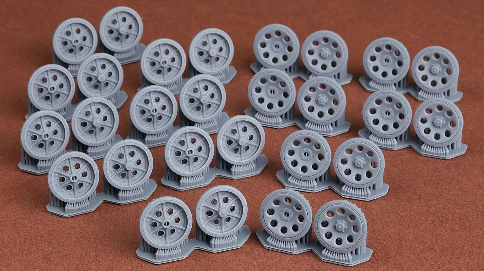 Sd.Kfz 251. roadwheel eager with forged hubs Resin