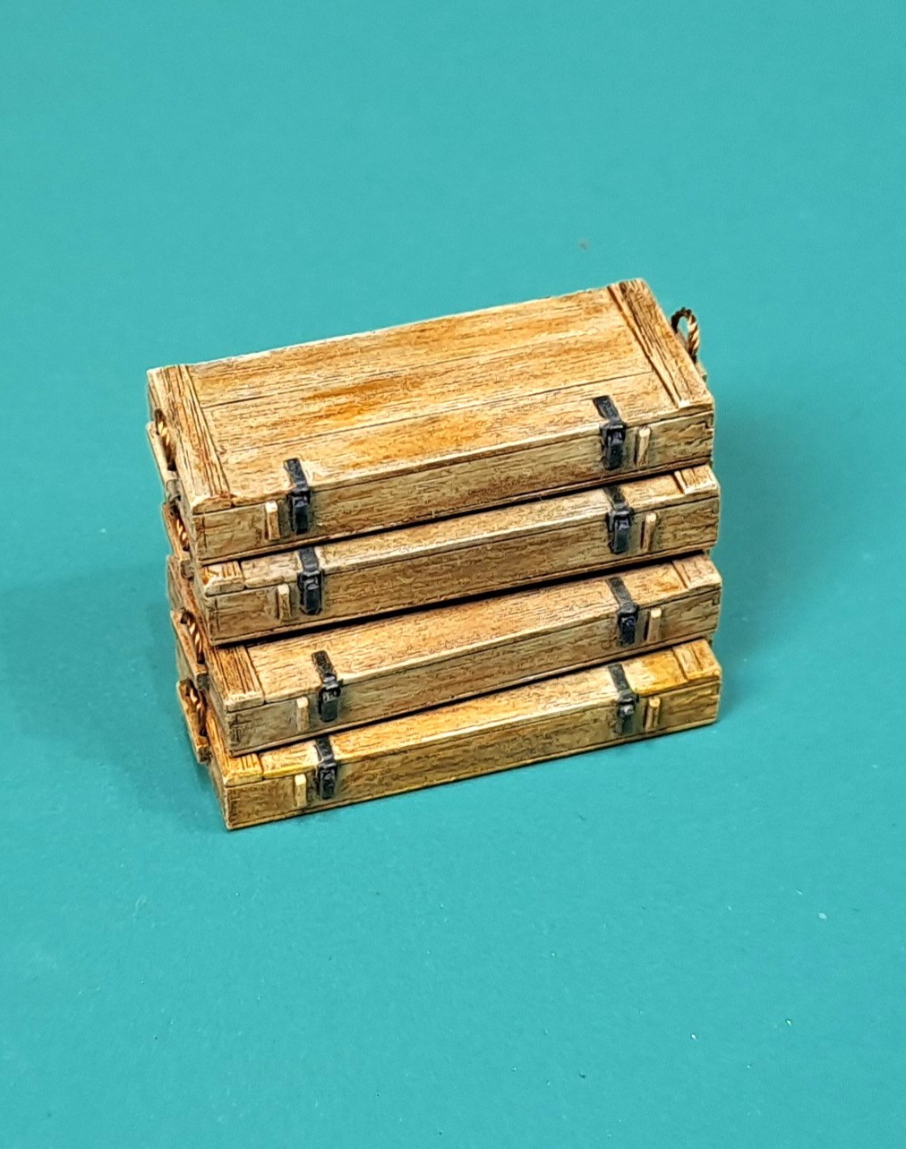 E-078 Wooden ammo crates for 4 pcs. German Panzerfaust 60 or 100