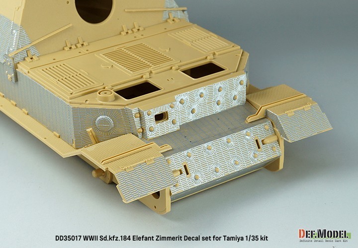 Tamiya 12647 1/35 WWII Zimmerit Decor Set For Tiger I (35194 & 35146) – NEW Model Kit