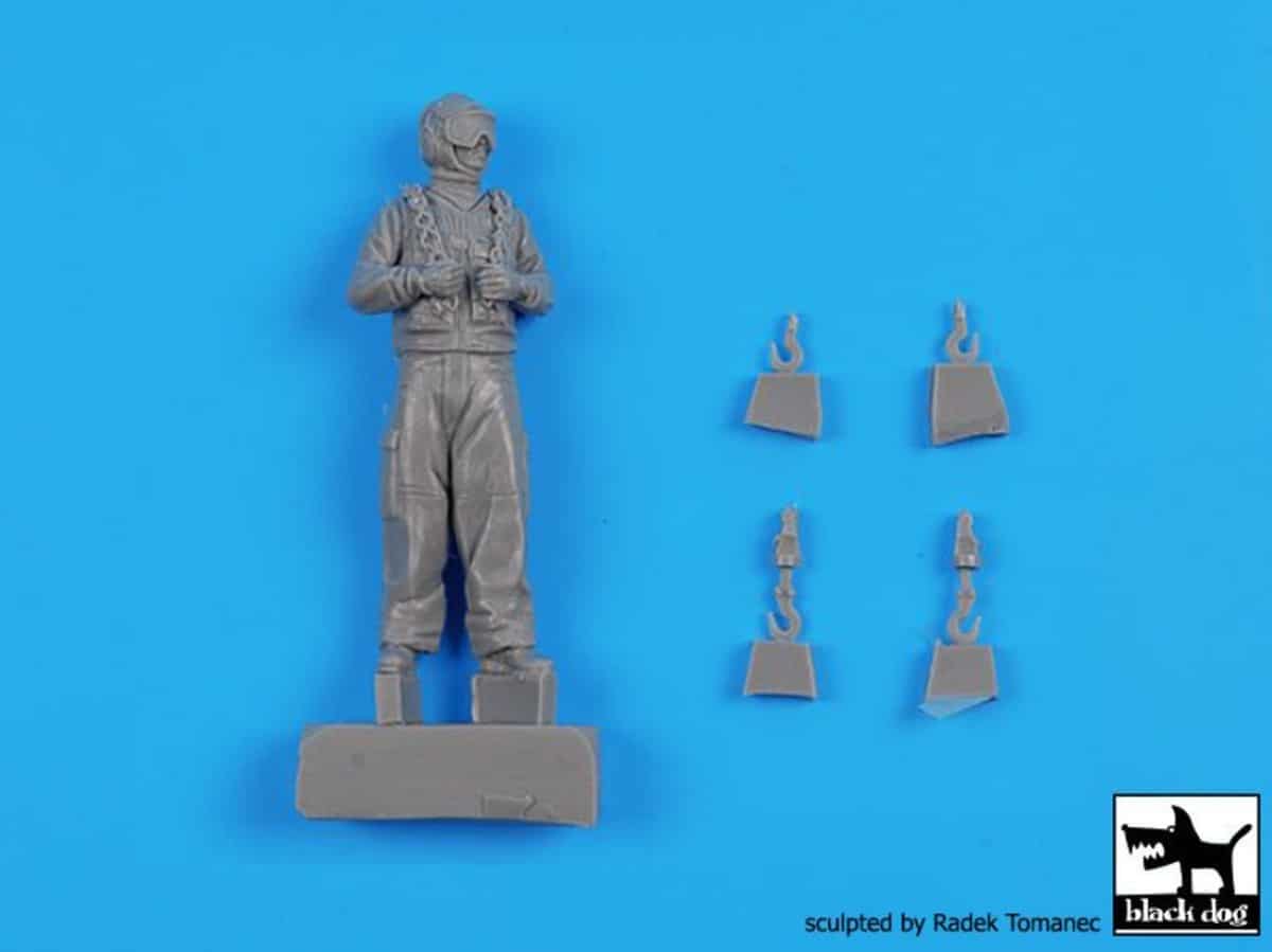 Black Dog Releases New 1/32 US Aircraft Carrier Deck Crew Figures-3