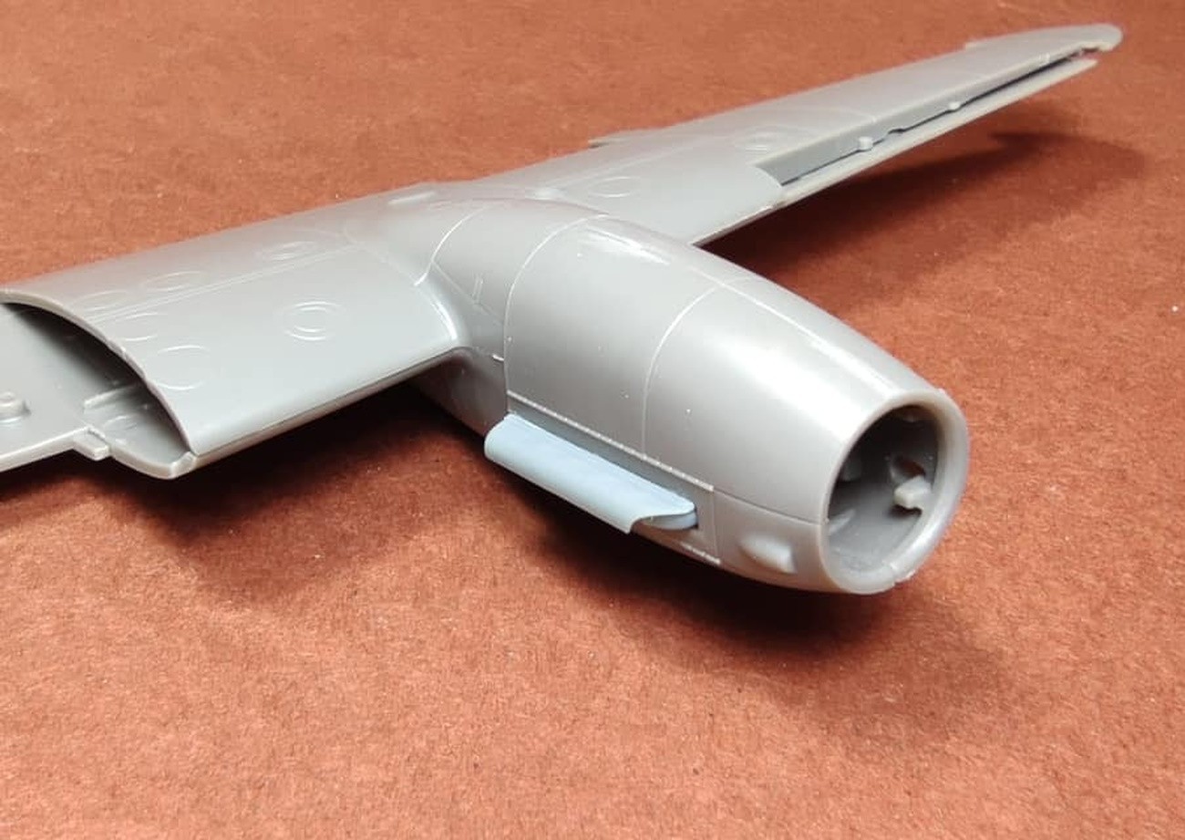 SBS Models Me-410 Exhaust Prepared – 1:72 3D Print