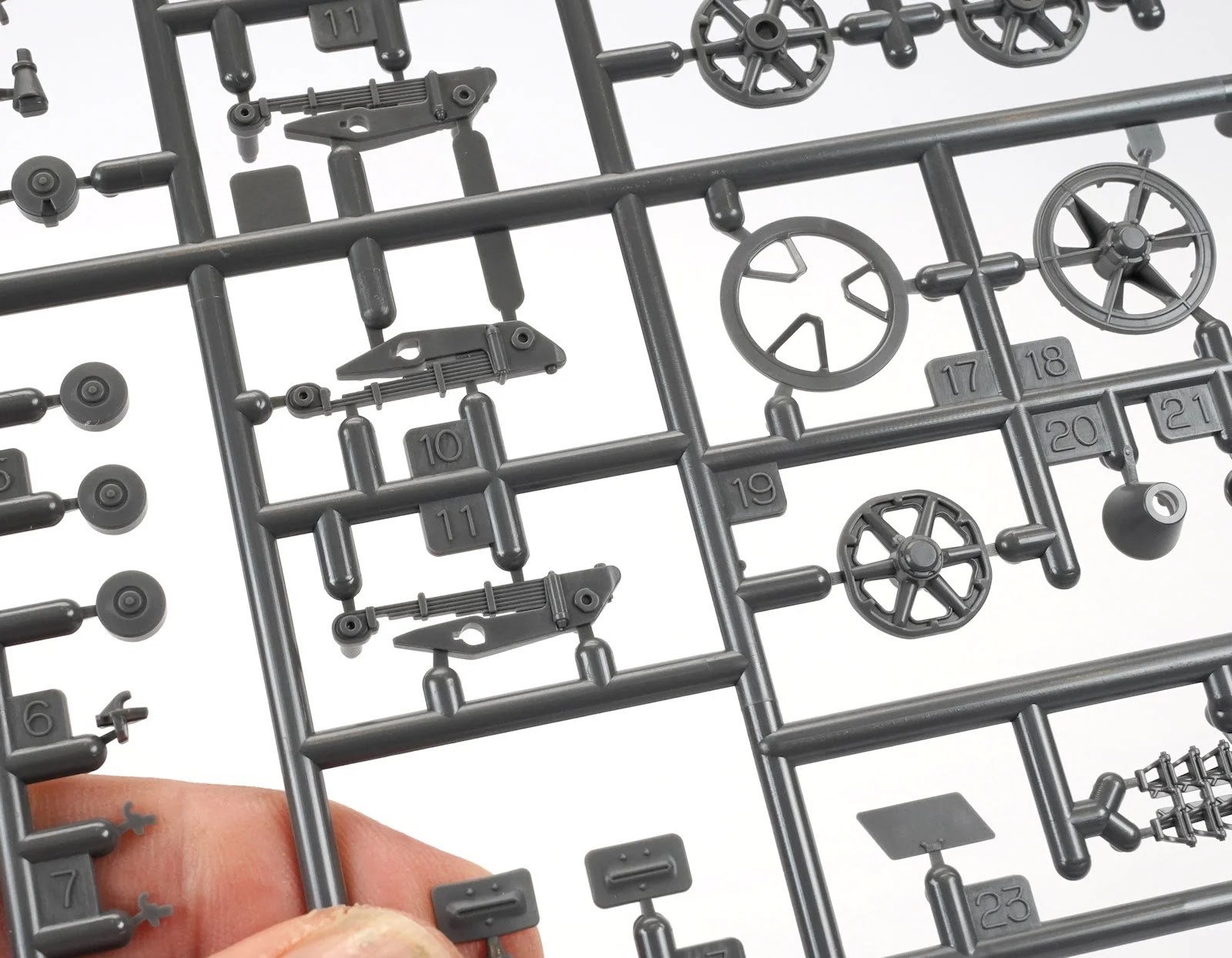 1/35th scale German Tank Panzerkampfwagen I Ausf.B From Tamiya. – Hobbyzero