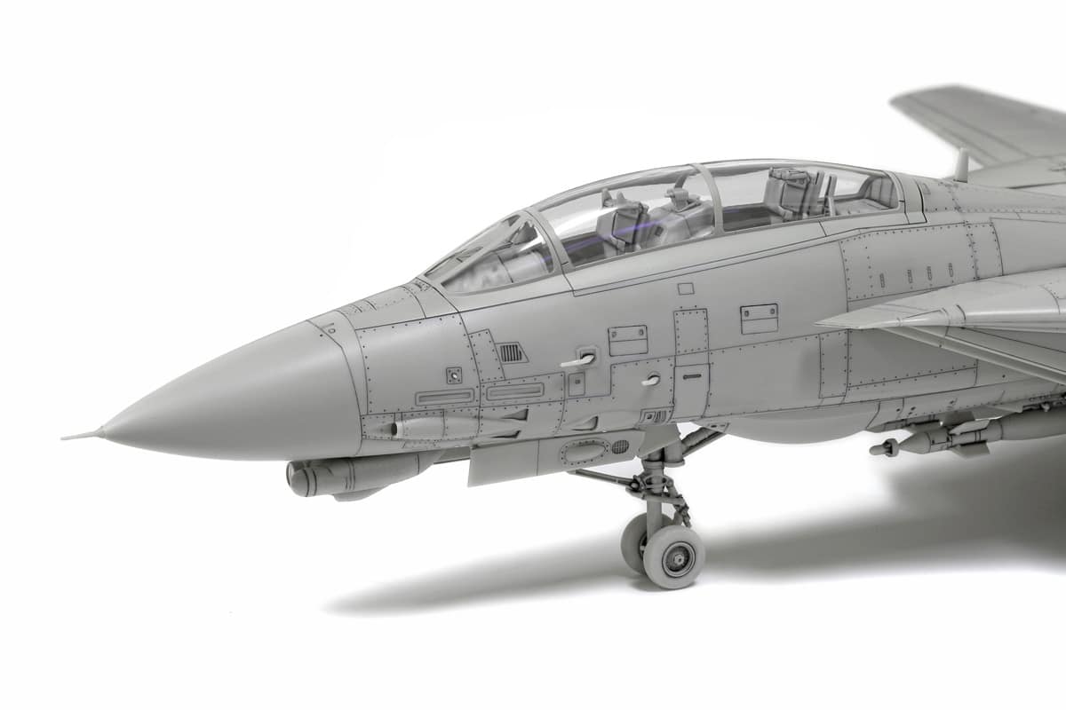 Maverick's Swan Song in Scale Tamiya’s Definitive 172 F-14D Tomcat CAD-7